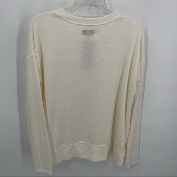 Lucky Brand women’s NWT cream sweater long sleeves Crew Neck Viscose Medium - Picture 6 of 7
